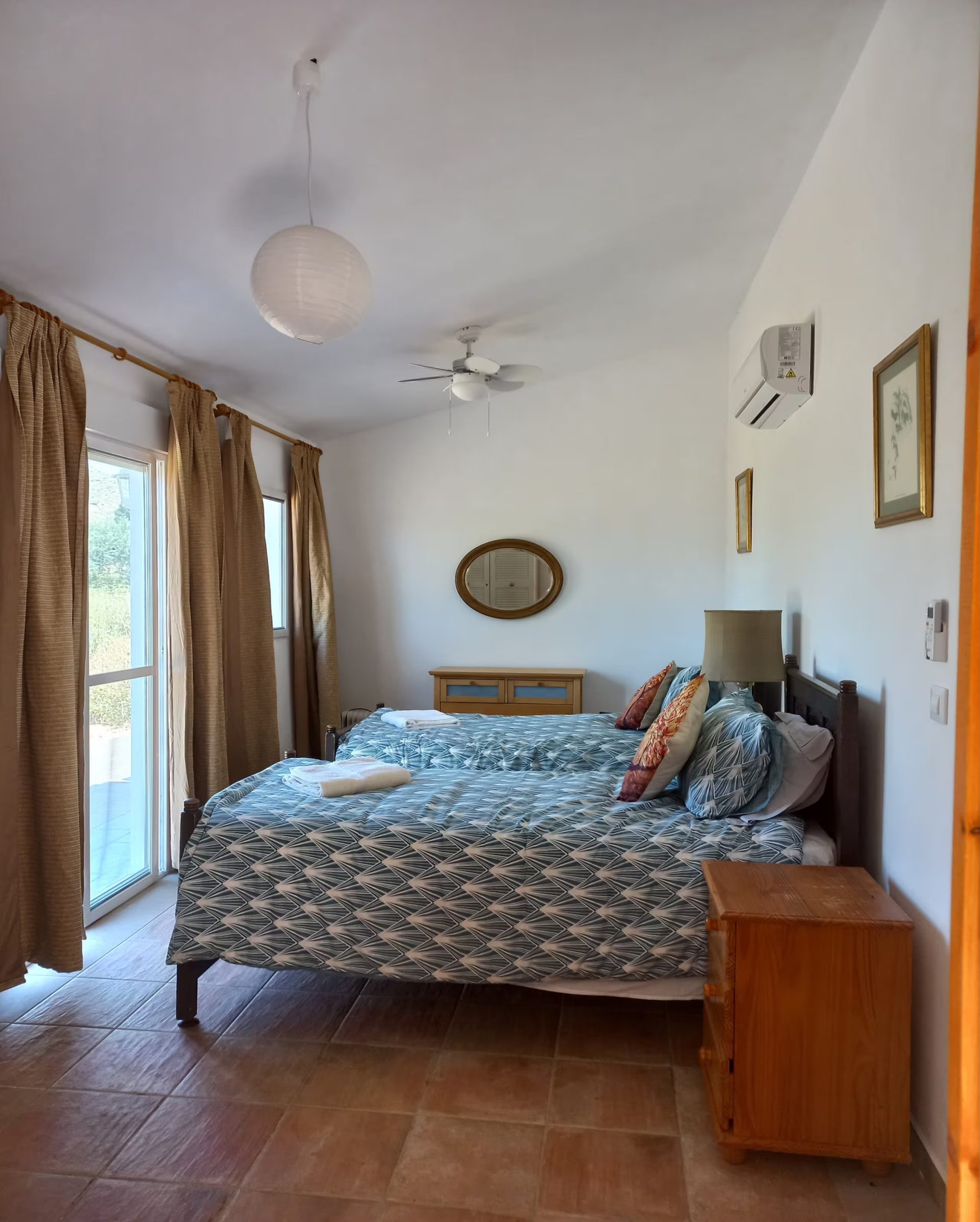 Bean House Twin Room